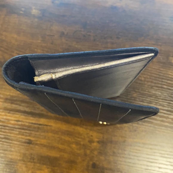 Chanel Wallet - Picture 9 of 16